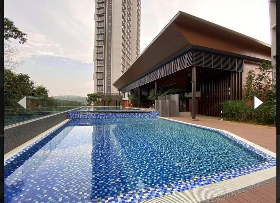 The Clio 2 Residences, Beside Ioi City Mall, Opposite Hospital Serdang, Beside Uniteen And Upm, Putrajaya Luaran gambar